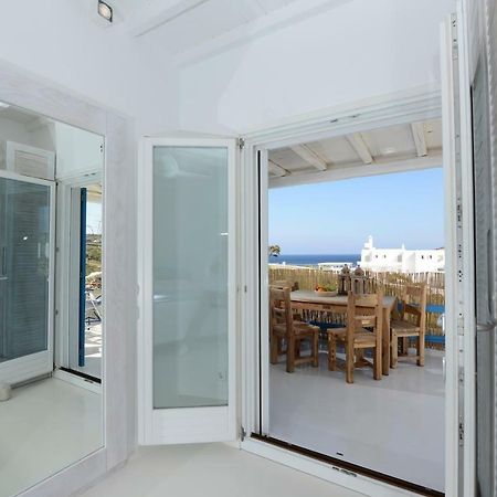 Luxury White Maisonette كالافاتيس المظهر الخارجي الصورة