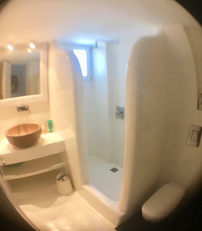 Luxury White Maisonette كالافاتيس المظهر الخارجي الصورة